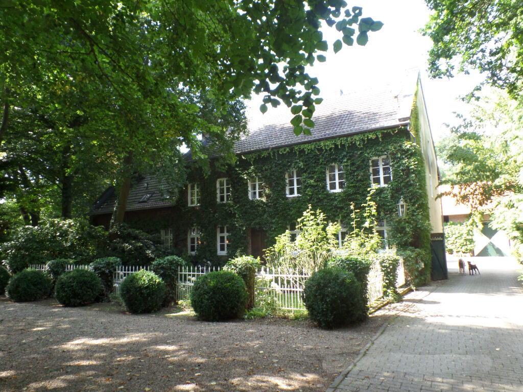 Zourshof